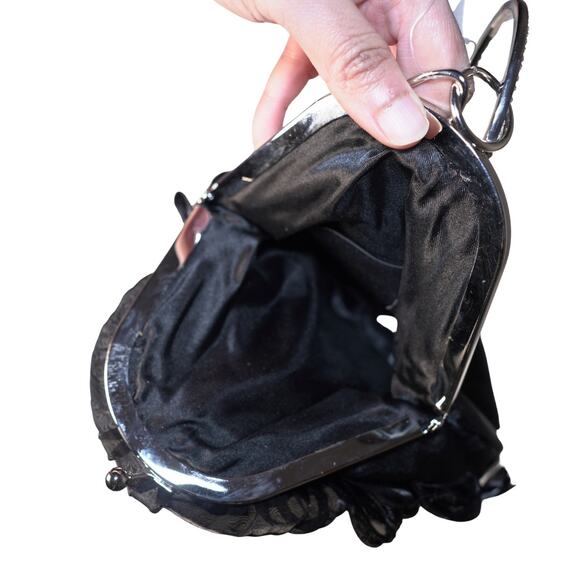 NWT Satin Rose Mini Evening Clutch Purse w/ Kiss Lock, Handle, Chain Black - Picture 3 of 5